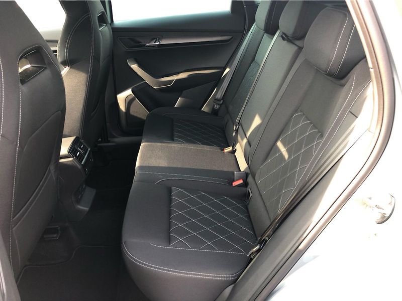 Škoda Karoq 1,5 TSI - fotka 12 z 30