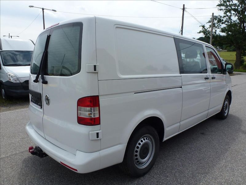 Volkswagen Transporter 2,0 TDI Long L2 Klima 6 míst - fotka 10 z 44