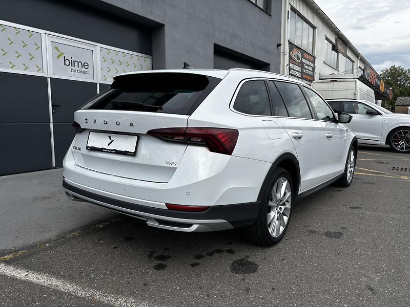 Škoda Octavia (2023)  Combi Scout 2.0 TDI (147 kW)  - fotka 3 z 14