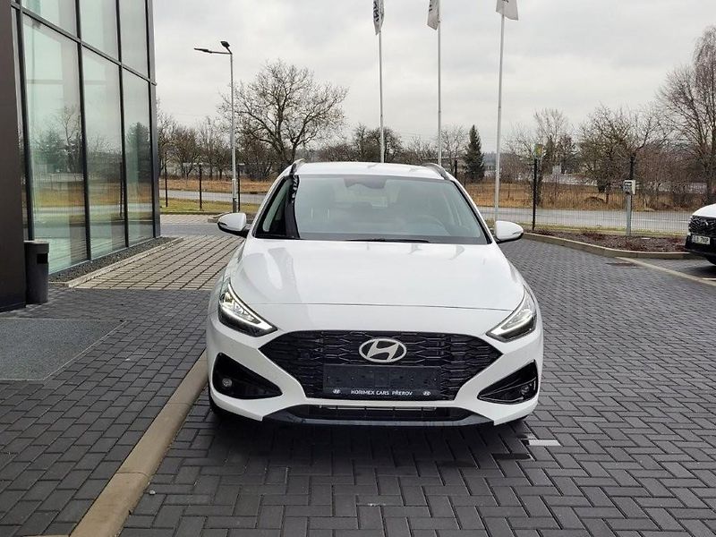 Hyundai i30 (2026) WG 1.0 T-GDI 85kW MT SMART  - fotka 10 z 26