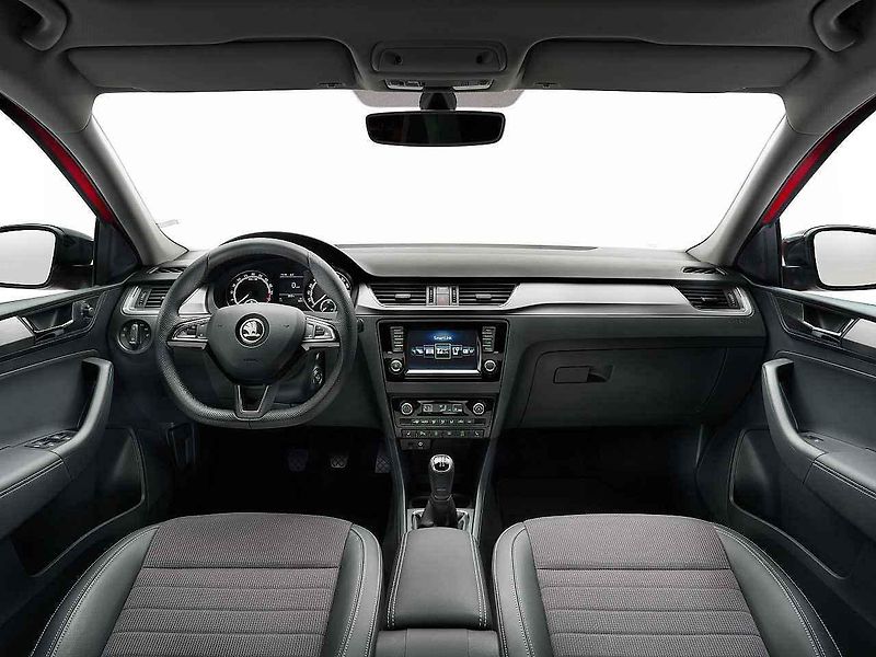 Škoda Octavia Combi RS 245.