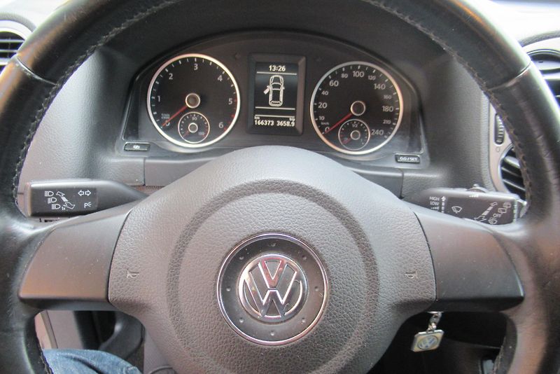 Volkswagen Tiguan 2.0 TDi AUT.KLIMA TAŽNÉ - fotka 12 z 21