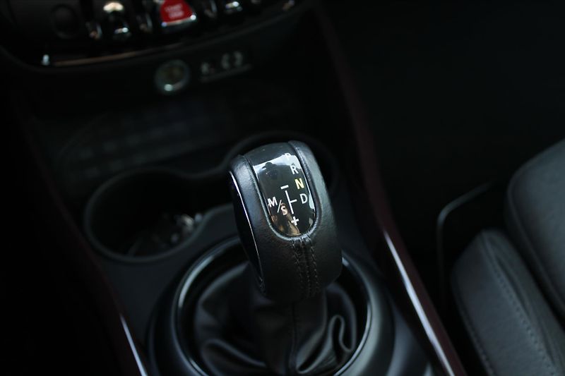 Mini Clubman 2.0D A/T NAVI LED 1.MAJITEL ČR - fotka 20 z 22