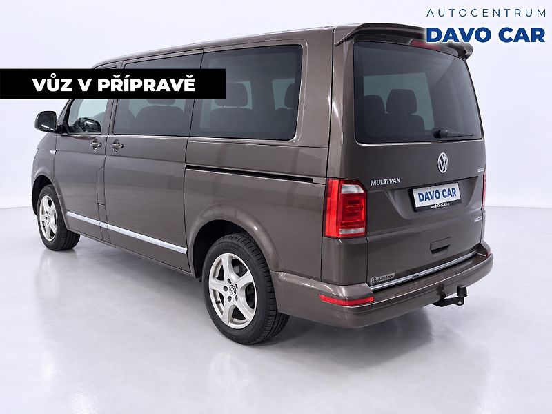 Volkswagen Multivan 2,0 TDI 150kW 4M DSG Highline - fotka 2 z 12