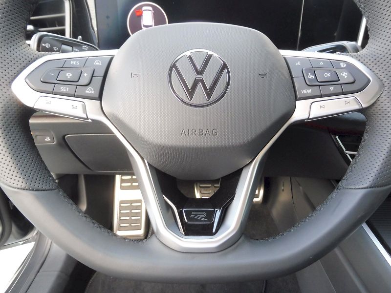 Volkswagen Passat (2026) Variant R-Line 2,0 TDI 110kW D - fotka 19 z 30