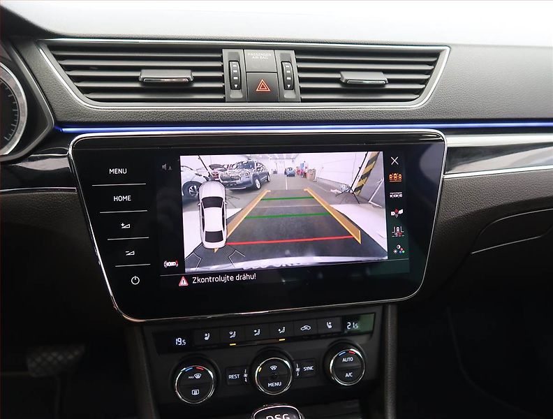 Škoda Superb (2016) Laurin&Klement 2.0 TSI - fotka 20 z 31