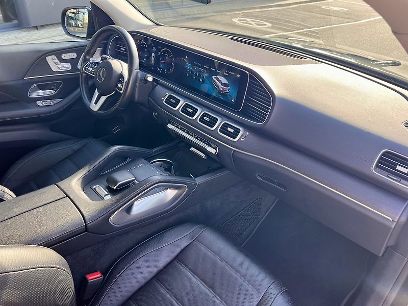 Mercedes-Benz GLE (2021) 350 d 4MATIC SUV - fotka 27 z 30