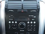 Suzuki Grand Vitara (2010) 2.4.i 4x4, ČR, Výhř.sed, TZ - náhled 11