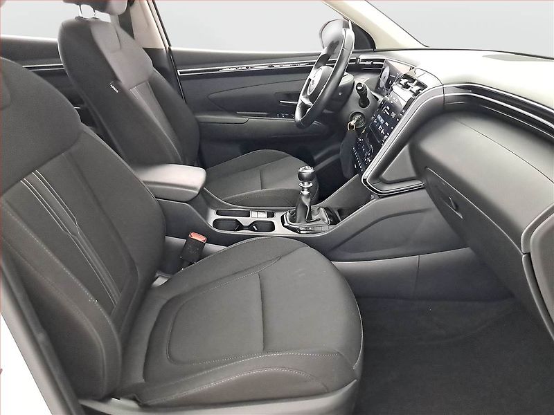 Hyundai Tucson (2022) Smart 1.6 T-GDI - fotka 9 z 20