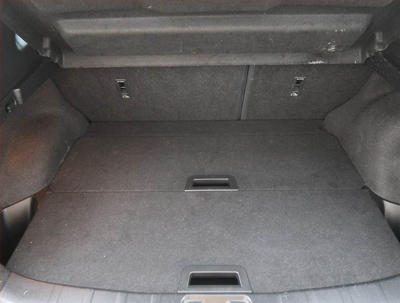 Nissan Qashqai (2014) 1.6 dCi, 4X4, Serv.kniha - fotka 12 z 13