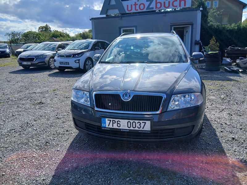 Škoda Octavia 2, 1.9 TDI, verze bez DPF - fotka 2 z 31