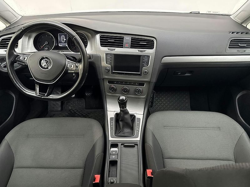 Volkswagen Golf (2016) 1.4 TGI Ecofuel | Záruka - fotka 9 z 12