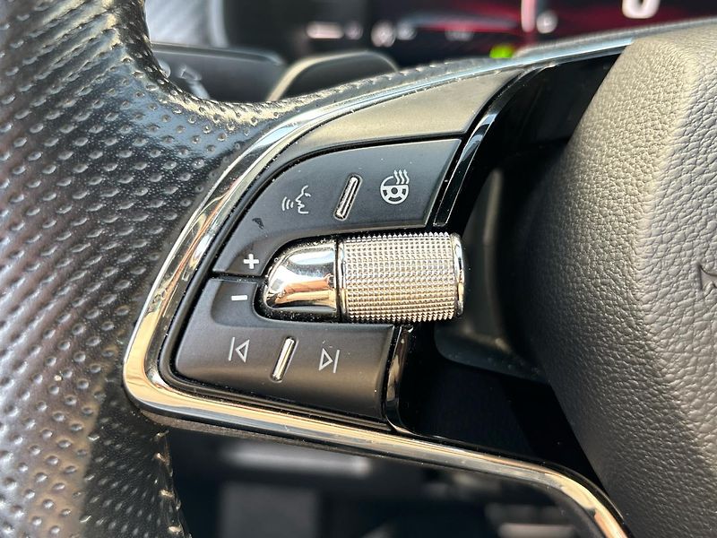 Škoda Kodiaq SPORTLINE DSG 4x4 - fotka 24 z 27