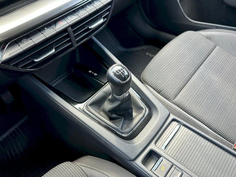 Škoda Octavia (2022) 2.0 TDI 85kW Ambition Combi - fotka 19 z 23