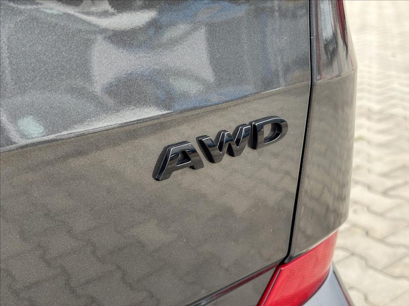 Ford Tourneo Custom 2,0 125kW Titanium X AWD L2 - fotka 16 z 48