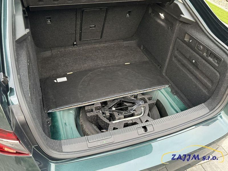Škoda Superb L&K 2.0TSi 206kw 4x4 webasto - fotka 57 z 60