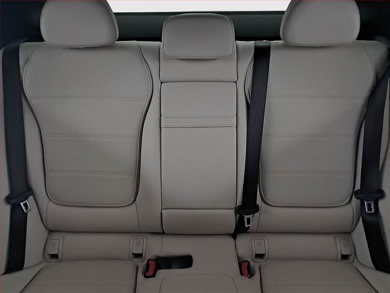 Mercedes-Benz Třídy C (2022) C 200 - fotka 10 z 19