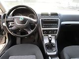 Škoda Octavia 1,2TSI-77KW-KOUPENA V ČR - náhled 8