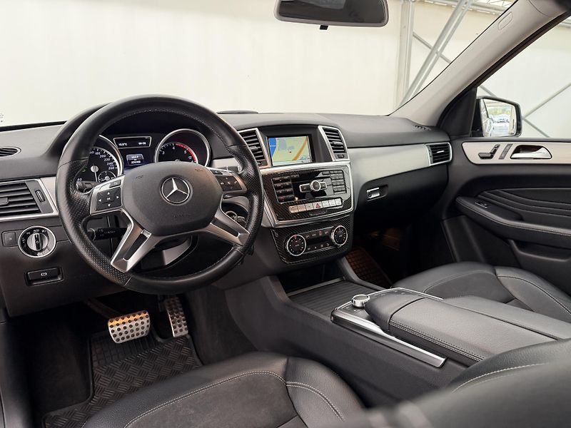 Mercedes-Benz Třídy M ML350Cdi*190kw*4x4*CZ* - fotka 19 z 35