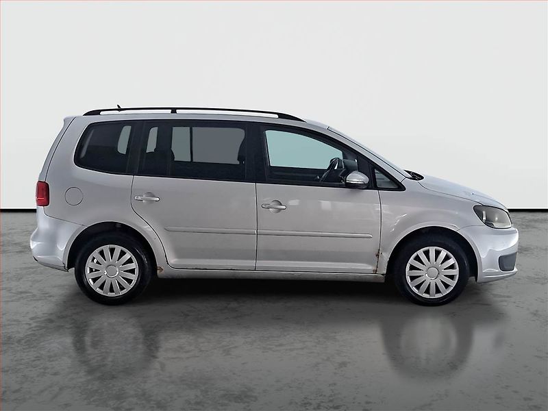 Volkswagen Touran (2011) 2.0 TDI, po STK, udržované - fotka 6 z 15