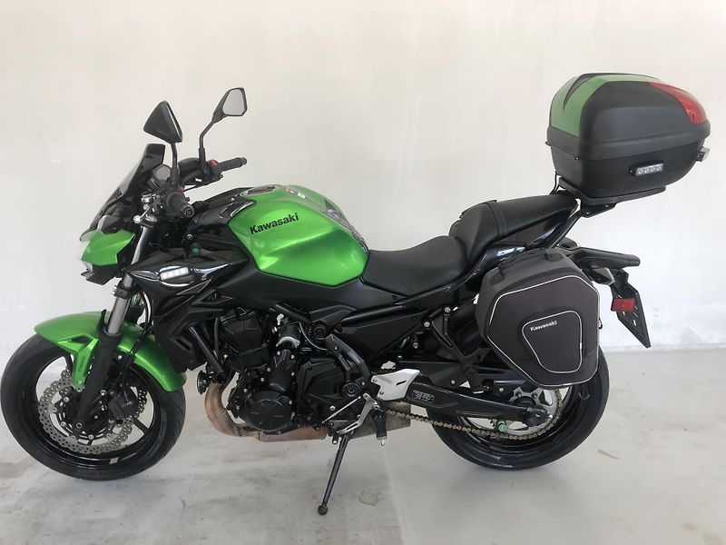 Kawasaki Z 650 - fotka 2 z 21