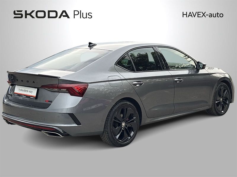 Škoda Octavia (2023) 2.0 TDI DSG RS - fotka 2 z 33