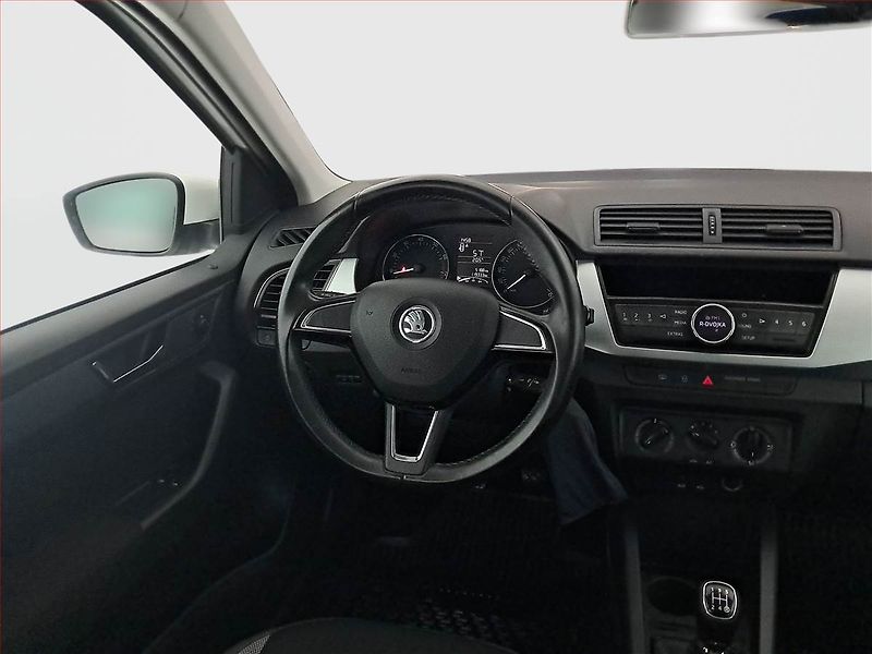 Škoda Fabia (2015) 1.0, Tempomat - fotka 7 z 15