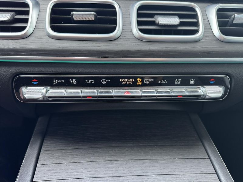 Mercedes-Benz GLE 350de 4MATIC - fotka 20 z 34