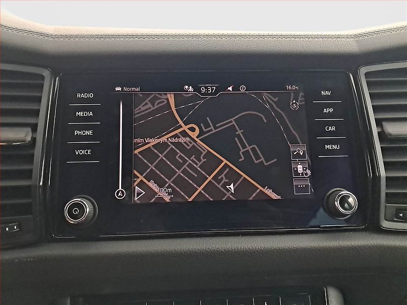 Škoda Kodiaq (2023) Sportline 2.0 TDI - fotka 13 z 20