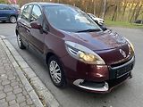 Renault Scénic (2013) 1.5 dci Expression pěkný - náhled 2