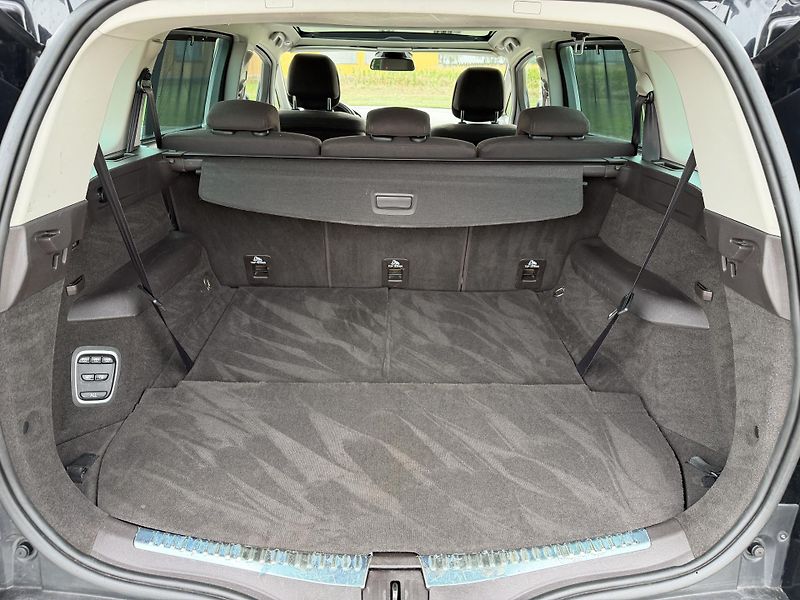 Renault Espace 1.6 DCI 7MÍST LED NAVI 2X KOLA - fotka 33 z 47