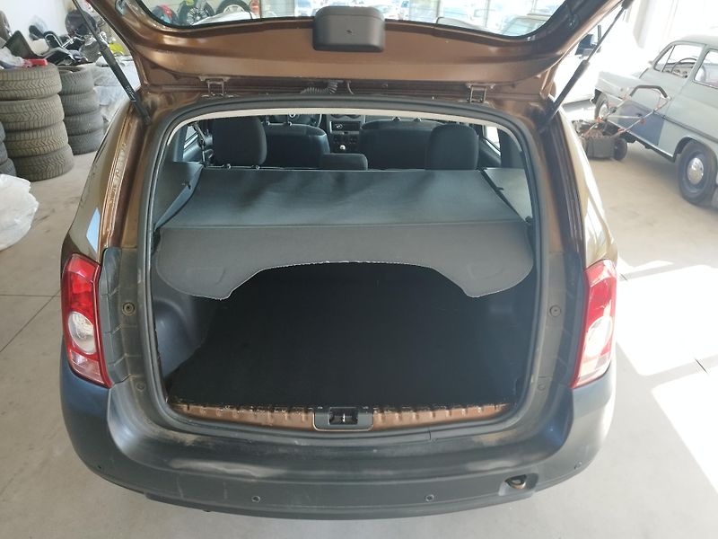 Dacia Duster (2012) 1,6I,77KW,KLIMA,ALU,KOUP.V ČR - fotka 11 z 22
