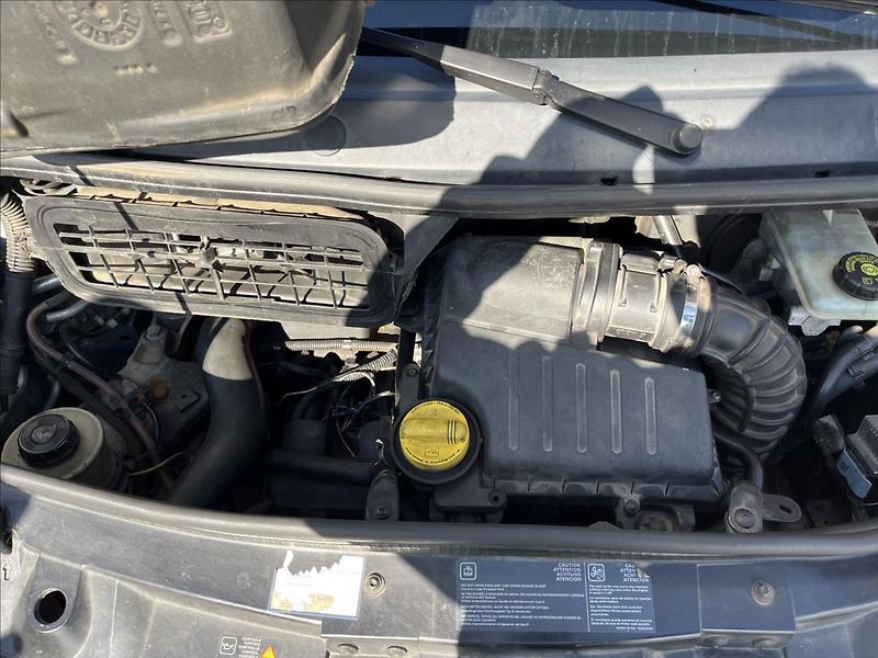 Opel Vivaro 2,5 CDTi 9.MÍST ROZVODY TAŽNÉ - fotka 26 z 37