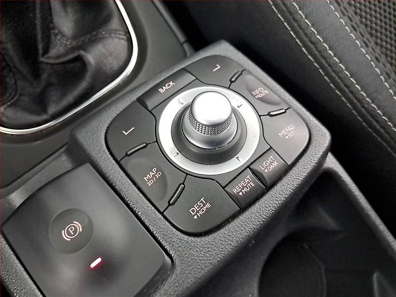 Renault Koleos (2013) 2.0 dCi, 4X4, Navi, Tempomat - fotka 16 z 19
