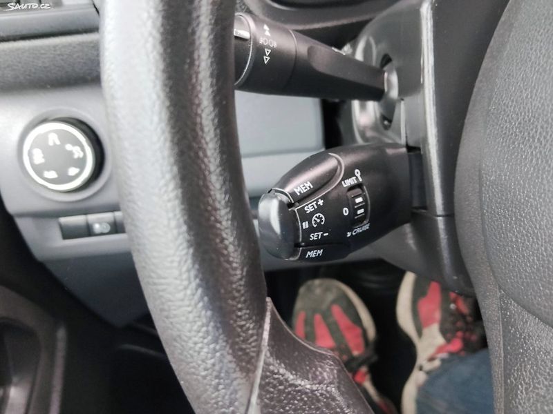 Opel Vivaro (2021) - fotka 21 z 28
