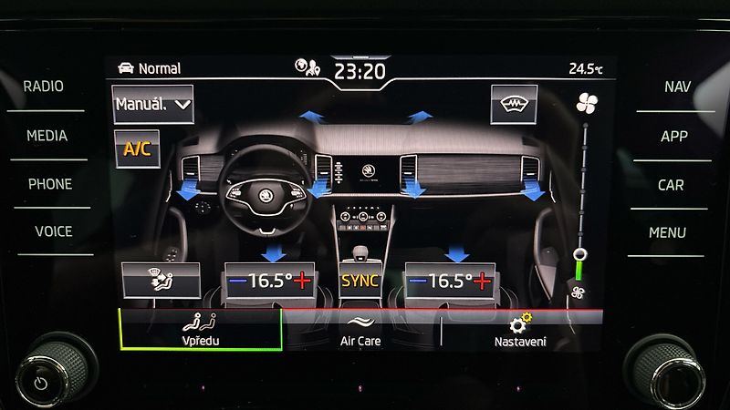 Škoda Kodiaq 2.0 TDI DSG 4x4 Sportline - fotka 26 z 29