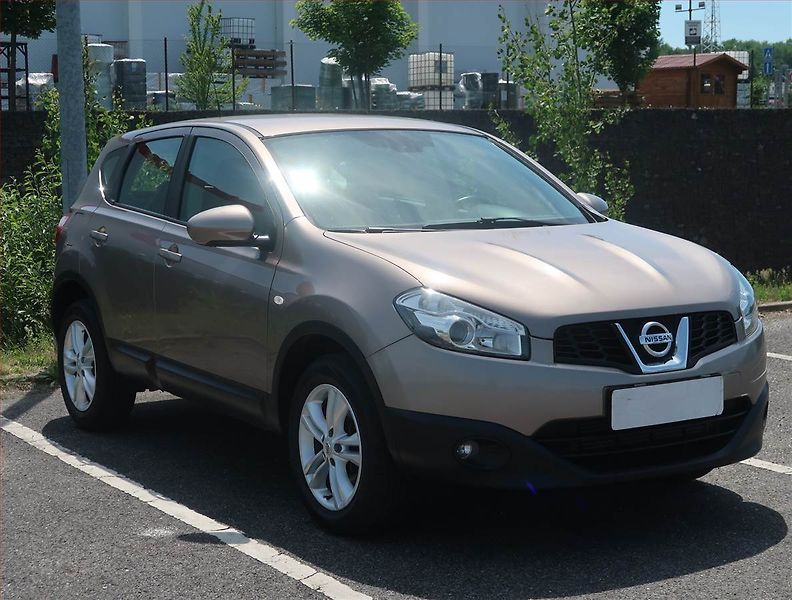 Nissan Qashqai (2012) 1.6 dCi, Serv.kniha, Navi - fotografie inzerátu