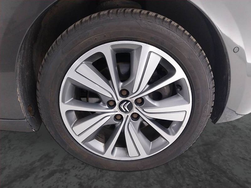 Citroën C4 Picasso (2015) 2.0 HDI, Automat, 7 míst - fotka 15 z 22