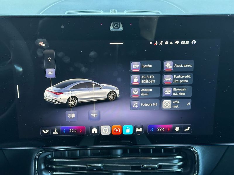 Mercedes-Benz CLA 250+ s technologií EQ - fotka 30 z 36