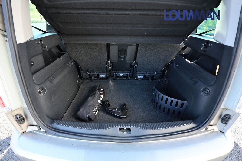 Škoda Roomster TSI AMBIENTE - fotka 12 z 17
