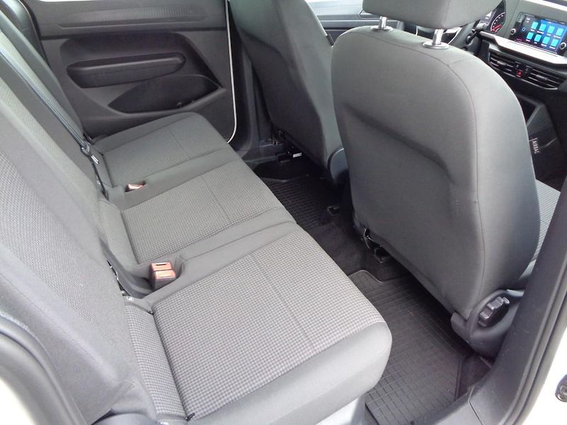 Volkswagen Caddy 1.5 TSI, 84 kW, 5 míst - fotka 16 z 20