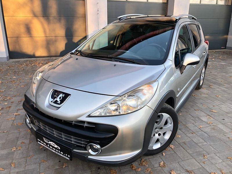 Peugeot 207 (2008) 1.6 HDi OUTDOOR - fotka 2 z 29