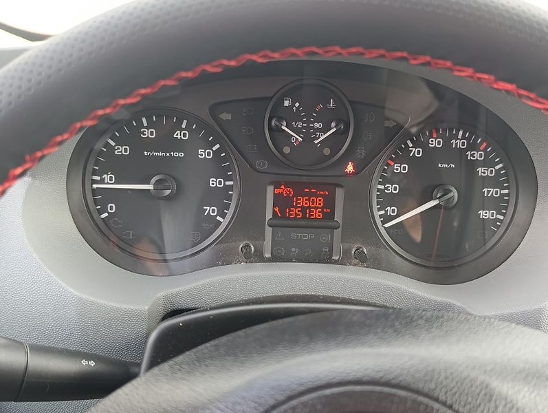 Citroën Jumpy (2012) 1.6 HDi 135t.km zahrádka - fotka 8 z 15