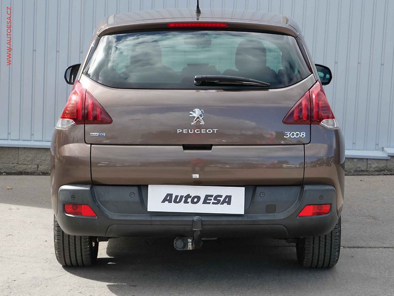 Peugeot 3008 (2015) 1.6HDi, AT, TZ, navi - fotka 5 z 22