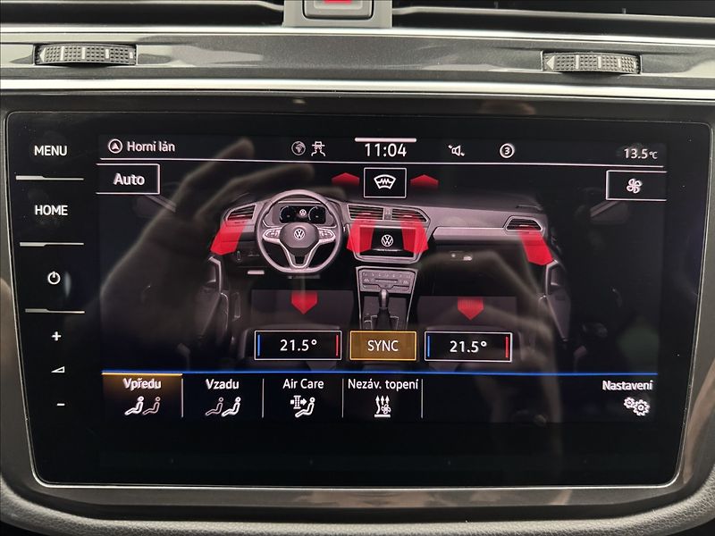 Volkswagen Tiguan 2,0 DSG DPH ACC NZTOP VC TAŽNÉ - fotka 21 z 49