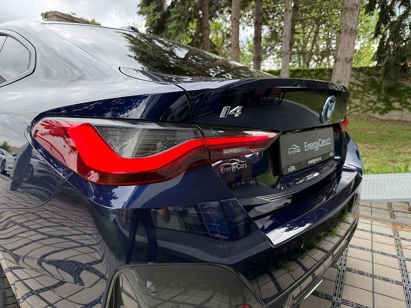 BMW Ostatní eDrive 40, Tažné, M-paket, - fotka 5 z 40