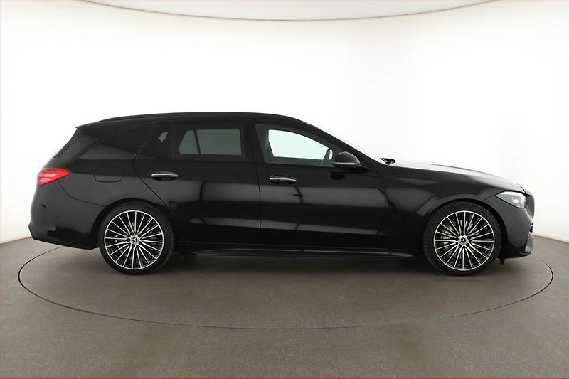 Mercedes-Benz Třídy C (2024) C 220 d 4MATIC - fotka 6 z 21
