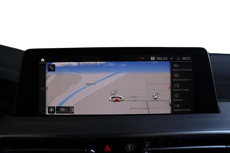 BMW X3 xDrive20i - fotka 12 z 30