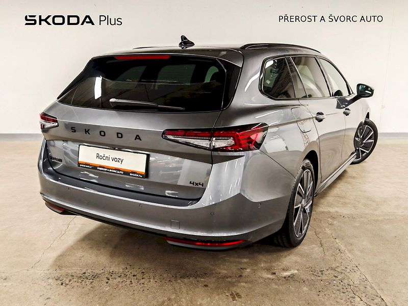 Škoda Superb (2025) Combi 2.0 TSI 195 kW DSG 4x4 S - fotka 2 z 35