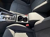 Volkswagen Golf 2,0 TDI 110 KW AUTOMAT STYLE - náhled 21